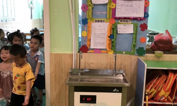 幼兒園凈水器、幼兒園凈水系統(tǒng)