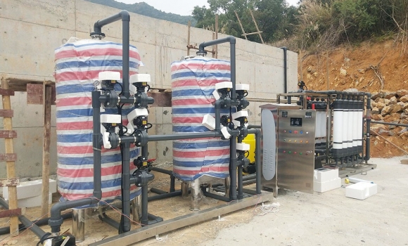 海南水處理200-300人生活用水-超濾設(shè)備解決河水凈化過濾 處理量每小時(shí)12噸